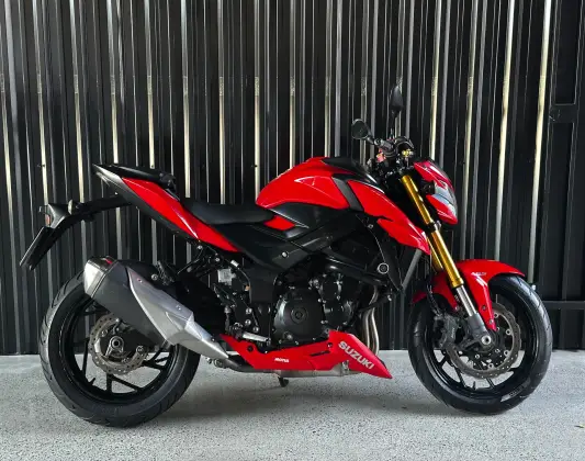 SUZUKI GSX-S750A SUZUKI GSX-S750A