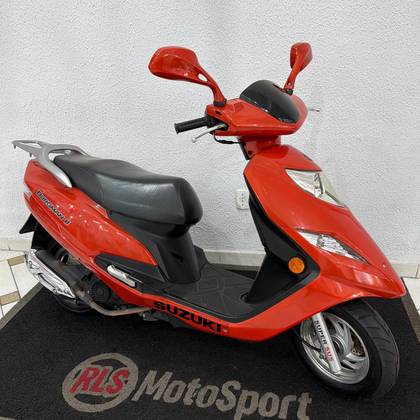 SUZUKI BURGMAN i 