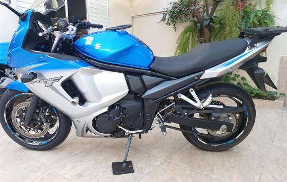 SUZUKI GSX 650 F 