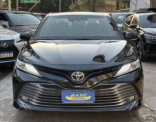 TOYOTA-CAMRY-2018