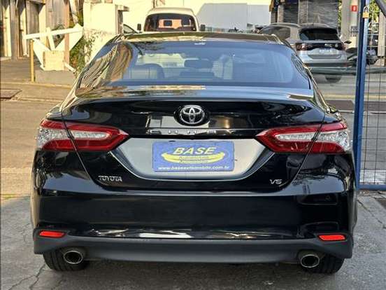 TOYOTA-CAMRY-3.5 XLE V6 24V GASOLINA 4P AUTOMÁTICO TOYOTA-CAMRY-2018