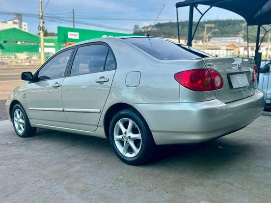 TOYOTA-COROLLA-2003