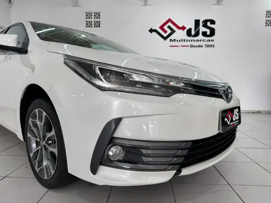 TOYOTA-COROLLA-2017