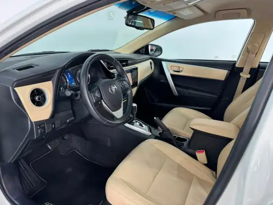 TOYOTA-COROLLA-2017