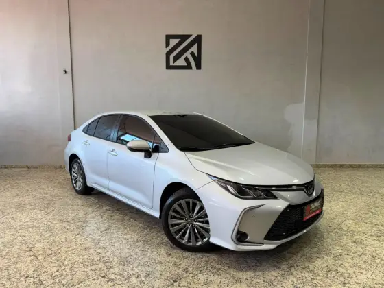 TOYOTA COROLLA 2.0 VVT-IE FLEX XEI DIRECT SHIFT TOYOTA COROLLA 2.0 VVT-IE FLEX XEI DIRECT SHIFT