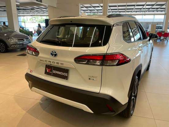TOYOTA-COROLLA CROSS-2026
