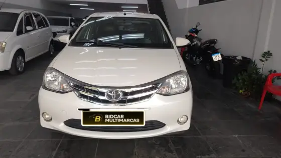 TOYOTA ETIOS 1.5 PLATINUM SEDAN 16V FLEX 4P MANUAL TOYOTA ETIOS 1.5 PLATINUM SEDAN 16V FLEX 4P MANUAL
