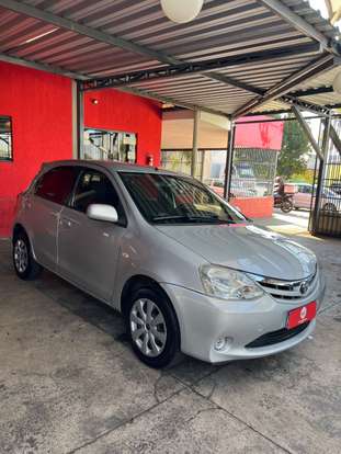 TOYOTA-ETIOS-2013
