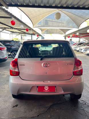 TOYOTA-ETIOS-2013
