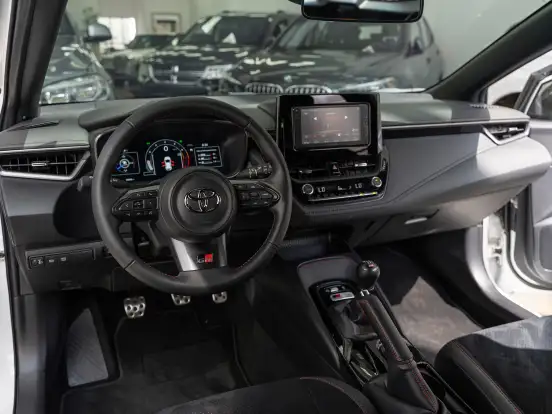 TOYOTA-GR COROLLA-2023
