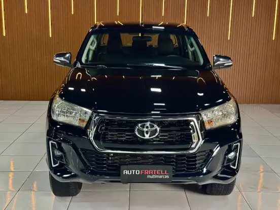 TOYOTA-HILUX-2016