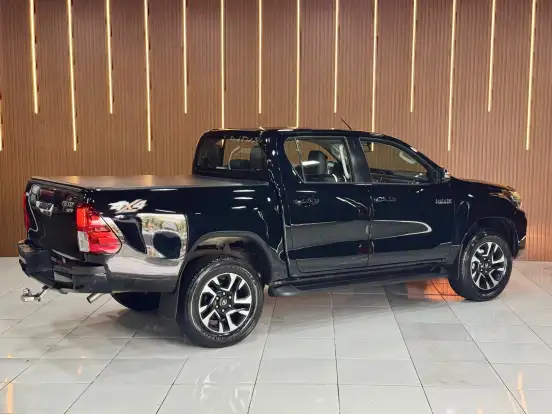 TOYOTA-HILUX-2.8 SRV 4X4 CD 16V DIESEL 4P AUTOMÁTICO TOYOTA-HILUX-2016