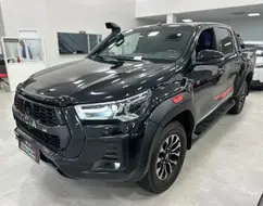 TOYOTA HILUX 2.8 D-4D TURBO DIESEL CD GR-S 4X4 AUTOMÁTICO TOYOTA HILUX 2.8 D-4D TURBO DIESEL CD GR-S 4X4 AUTOMÁTICO