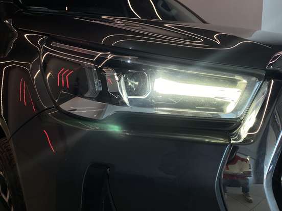 TOYOTA-HILUX-2021
