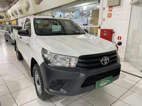 TOYOTA-HILUX-2024
