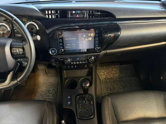 TOYOTA-HILUX-2.8 SRX 4X4 CD 16V DIESEL 4P AUTOMÁTICO TOYOTA-HILUX-2020