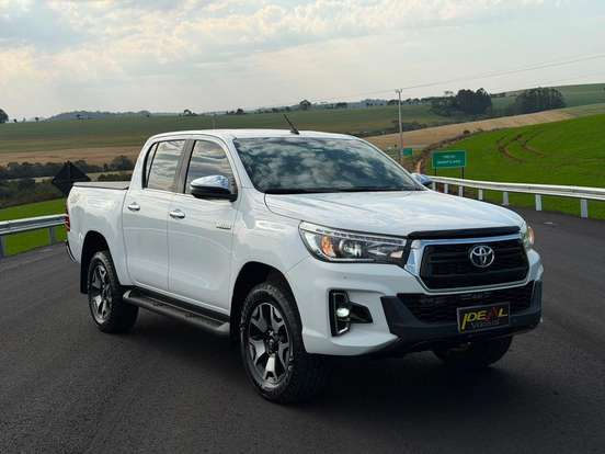 TOYOTA-HILUX-2.8 SRX 4X4 CD 16V DIESEL 4P AUTOMÁTICO TOYOTA-HILUX-2018