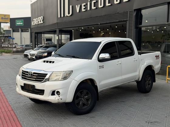 TOYOTA HILUX 3.0 SRV 4X4 CD 16V TURBO INTERCOOLER DIESEL 4P AUTOMÁTICO