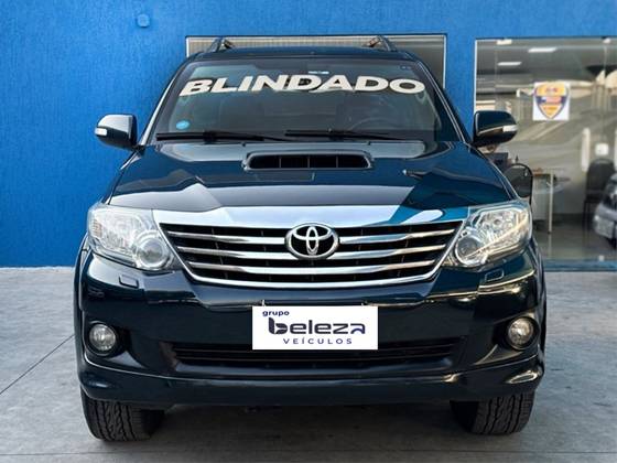TOYOTA HILUX SW4 3.0 SRV 4X4 16V TURBO INTERCOOLER DIESEL 4P AUTOMÁTICO