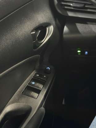 TOYOTA-YARIS-2020