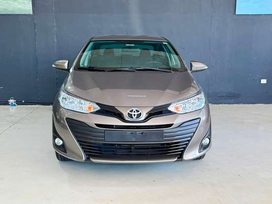 TOYOTA-YARIS-1.5 16V FLEX SEDAN XL PLUS TECH MULTIDRIVE TOYOTA-YARIS-2019