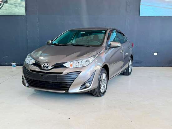 TOYOTA-YARIS-1.5 16V FLEX SEDAN XL PLUS TECH MULTIDRIVE TOYOTA-YARIS-2019