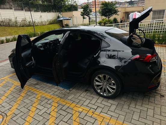 TOYOTA-COROLLA-2020