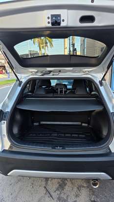 TOYOTA-COROLLA CROSS-2023