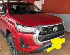 TOYOTA HILUX 2.8 D-4D TURBO DIESEL CD SRV 4X4 AUTOMÁTICO TOYOTA HILUX 2.8 D-4D TURBO DIESEL CD SRV 4X4 AUTOMÁTICO