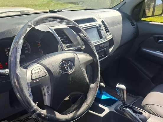TOYOTA-HILUX-3.0 SRV 4X4 CD 16V TURBO INTERCOOLER DIESEL 4P AUTOMÁTICO TOYOTA-HILUX-2013