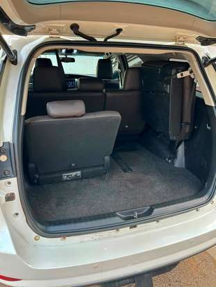TOYOTA-HILUX SW4-2017