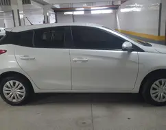 TOYOTA YARIS 1.3 16V FLEX XL LIVE MULTIDRIVE TOYOTA YARIS 1.3 16V FLEX XL LIVE MULTIDRIVE