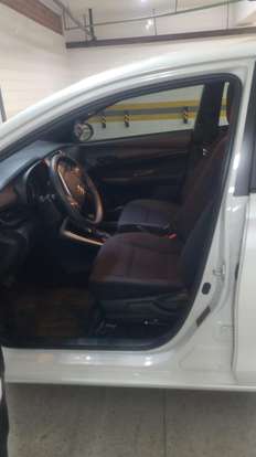 TOYOTA-YARIS-2020