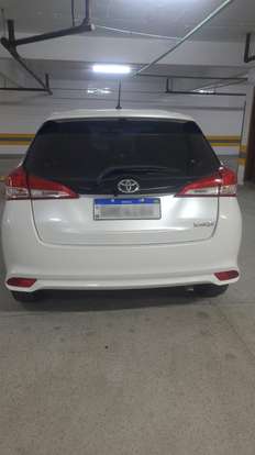TOYOTA-YARIS-2020