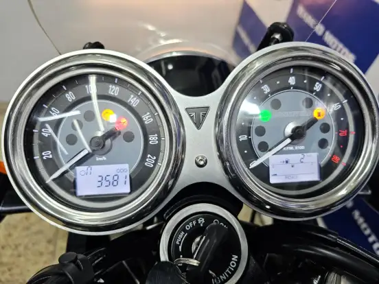 TRIUMPH-BONNEVILLE T100 900 TRIUMPH-BONNEVILLE T100 900-2021