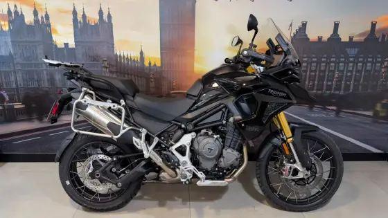 TRIUMPH TIGER 1200 BLACK EDITION 
