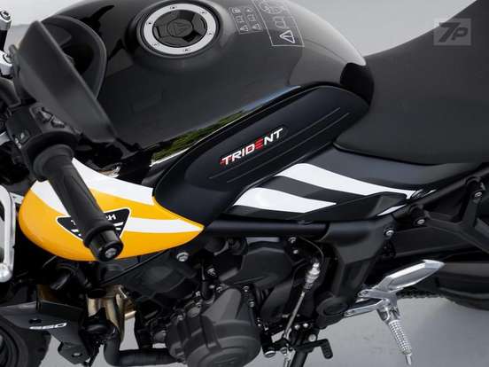 TRIUMPH-TRIDENT 660-2025