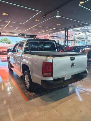 VOLKSWAGEN-AMAROK-2.0 HIGHLINE 4X4 CD 16V TURBO INTERCOOLER DIESEL 4P AUTOMÁTICO VOLKSWAGEN-AMAROK-2017