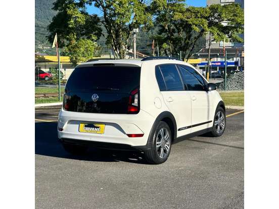 VOLKSWAGEN-CROSS UP-1.0 TSI 12V FLEX 4P MANUAL VOLKSWAGEN-CROSS UP-2017