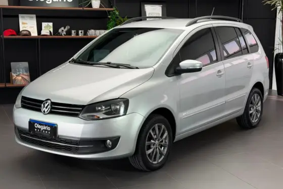 VOLKSWAGEN FOX 1.6 MI 8V FLEX 4P MANUAL