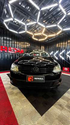 VOLKSWAGEN-FOX-1.0 MI 8V FLEX 4P MANUAL VOLKSWAGEN-FOX-2012