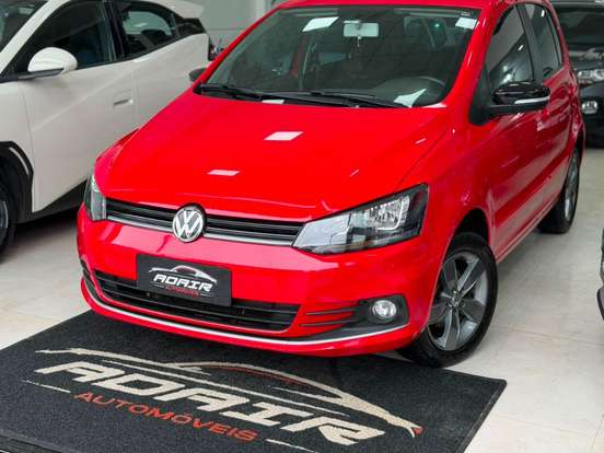 VOLKSWAGEN-FOX-2021