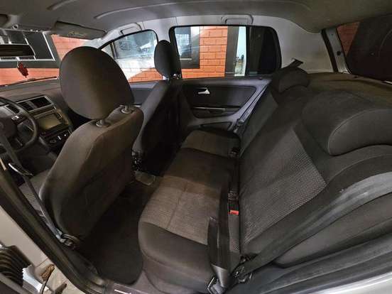 VOLKSWAGEN-FOX-1.6 MSI TOTAL FLEX CONNECT 4P MANUAL VOLKSWAGEN-FOX-2018