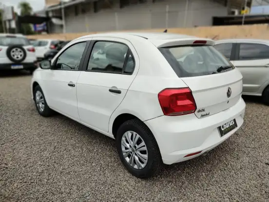 VOLKSWAGEN-GOL-2020