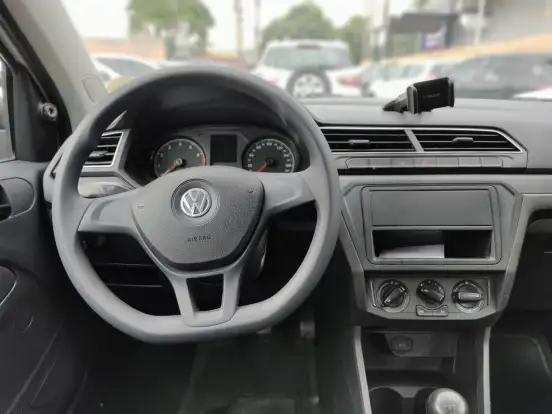 VOLKSWAGEN-GOL-2020
