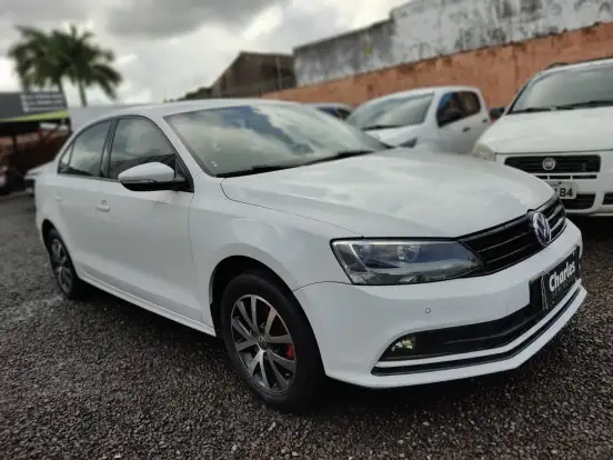 VOLKSWAGEN-JETTA-1.4 16V TSI TRENDLINE GASOLINA 4P TIPTRONIC VOLKSWAGEN-JETTA-2016