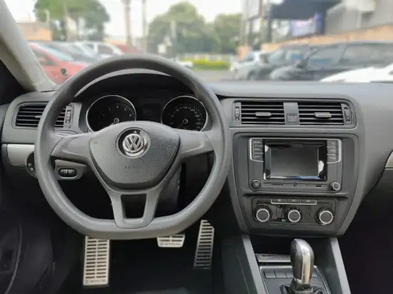 VOLKSWAGEN-JETTA-2016