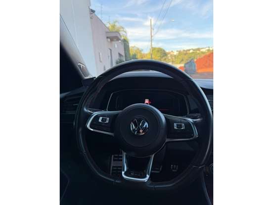 VOLKSWAGEN-JETTA-2020