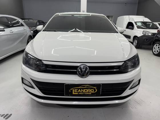 VOLKSWAGEN POLO 1.0 200 TSI COMFORTLINE AUTOMÁTICO