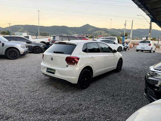 VOLKSWAGEN-POLO-1.0 MPI TOTAL FLEX MANUAL VOLKSWAGEN-POLO-2020